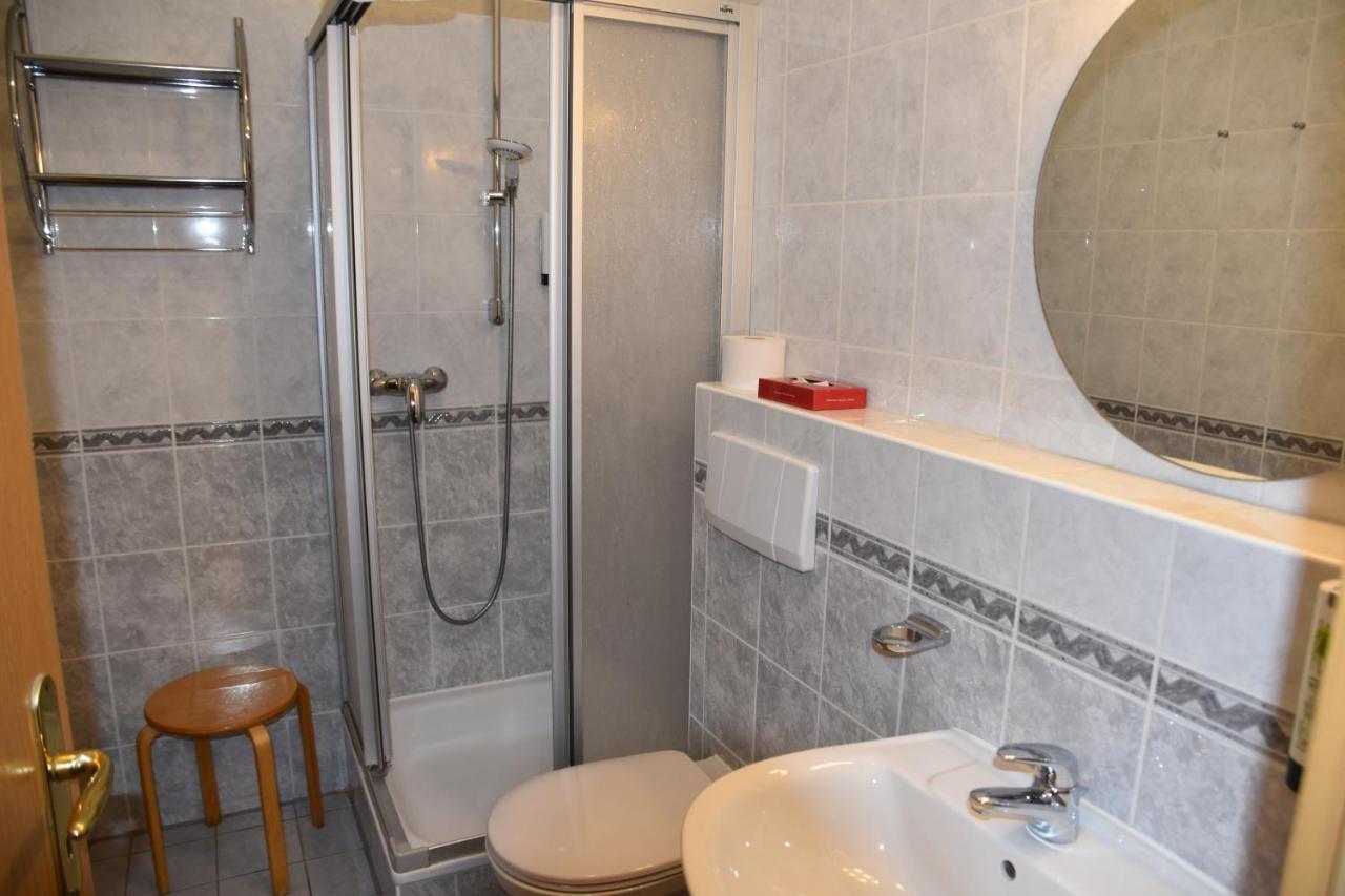 Hotel Zum Gesundbrunnen บาดซวิสเชนอาว์น ภายนอก รูปภาพ